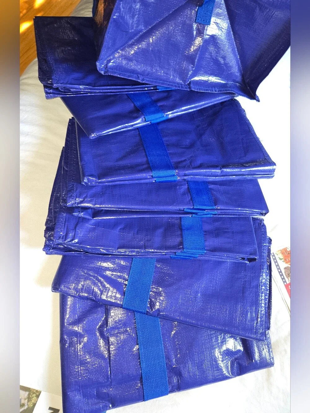 Heavy-Duty Moving Bags - 8 Pack